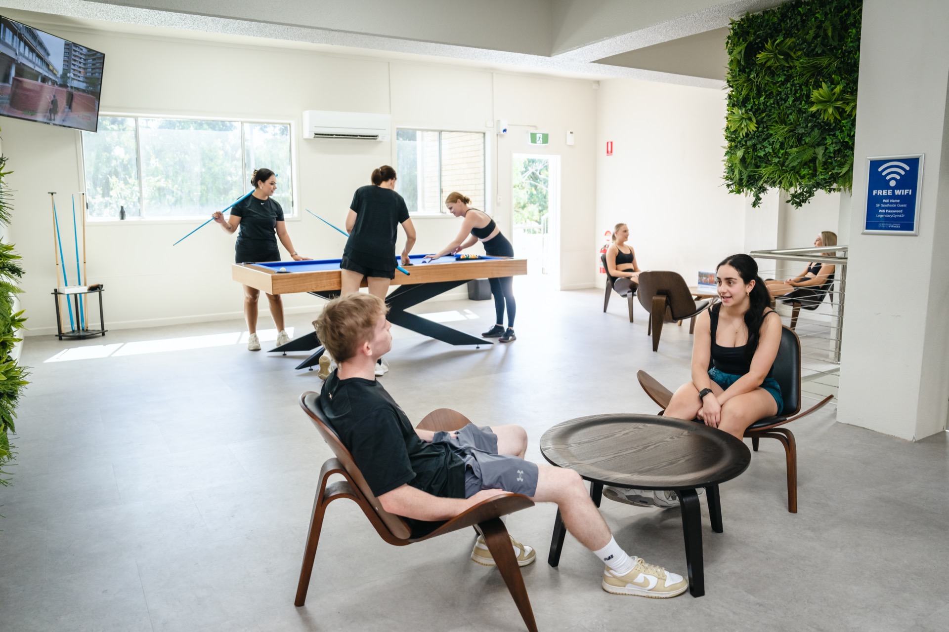 Member's Lounge